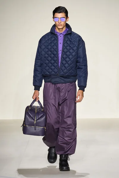 Look 65